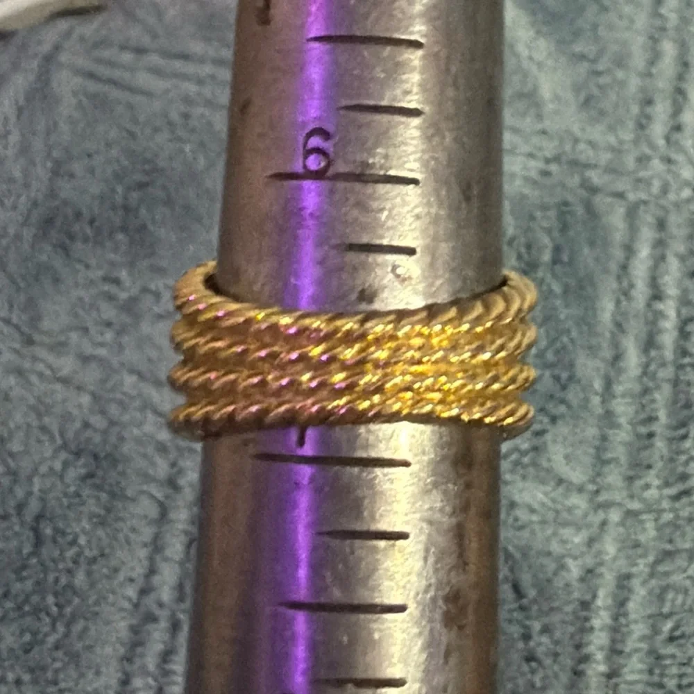 DAVID YURMAN 18k GOLD RING WITH WHITE DIAMONDS - Picture 6 of 6